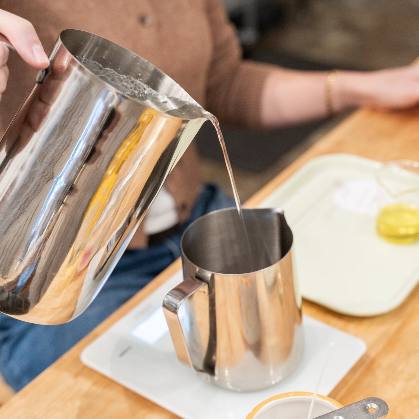 Berry Hill - Custom Candle Pouring Workshop